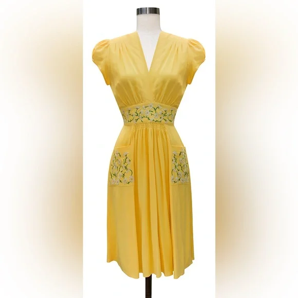 Trashy Diva Daisy Mae Yellow Embroidered Dress size 8 - Picture 1 of 7